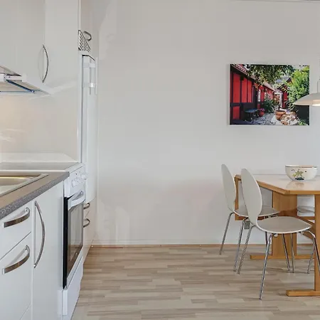 Lejlighed Nice In With Kitchen Gudhjem